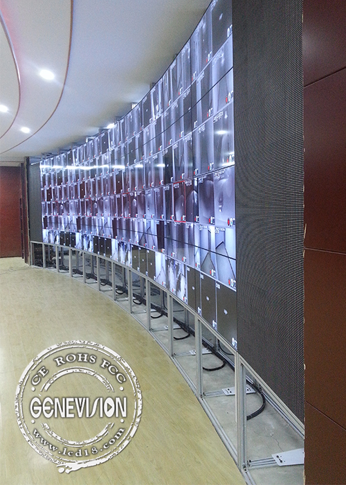 10W digitale Signage Videomuur 55 duim 4*8 boog het ultra grote Touche screen van Samsung IRL