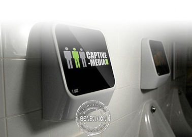 De 15 Duimmuur zet LCD Vertoning reclame/dynamische videosignage van het toiletscherm op