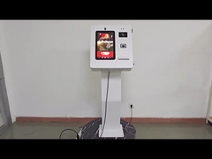 15.6 inch touchscreen zelfbediening betaalkiosk