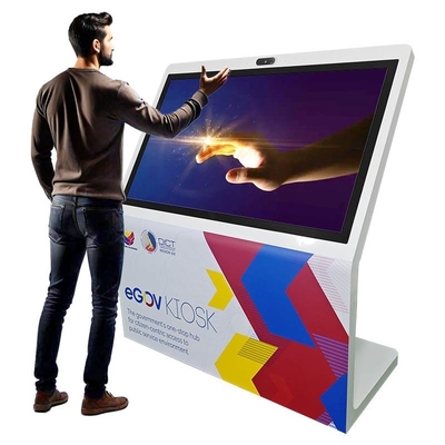 Verticale touchscreen met camera en microfoon voor conferenties en evenementen